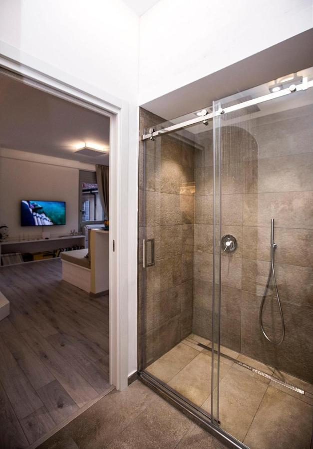 Appartement Downtown Como-luxury *