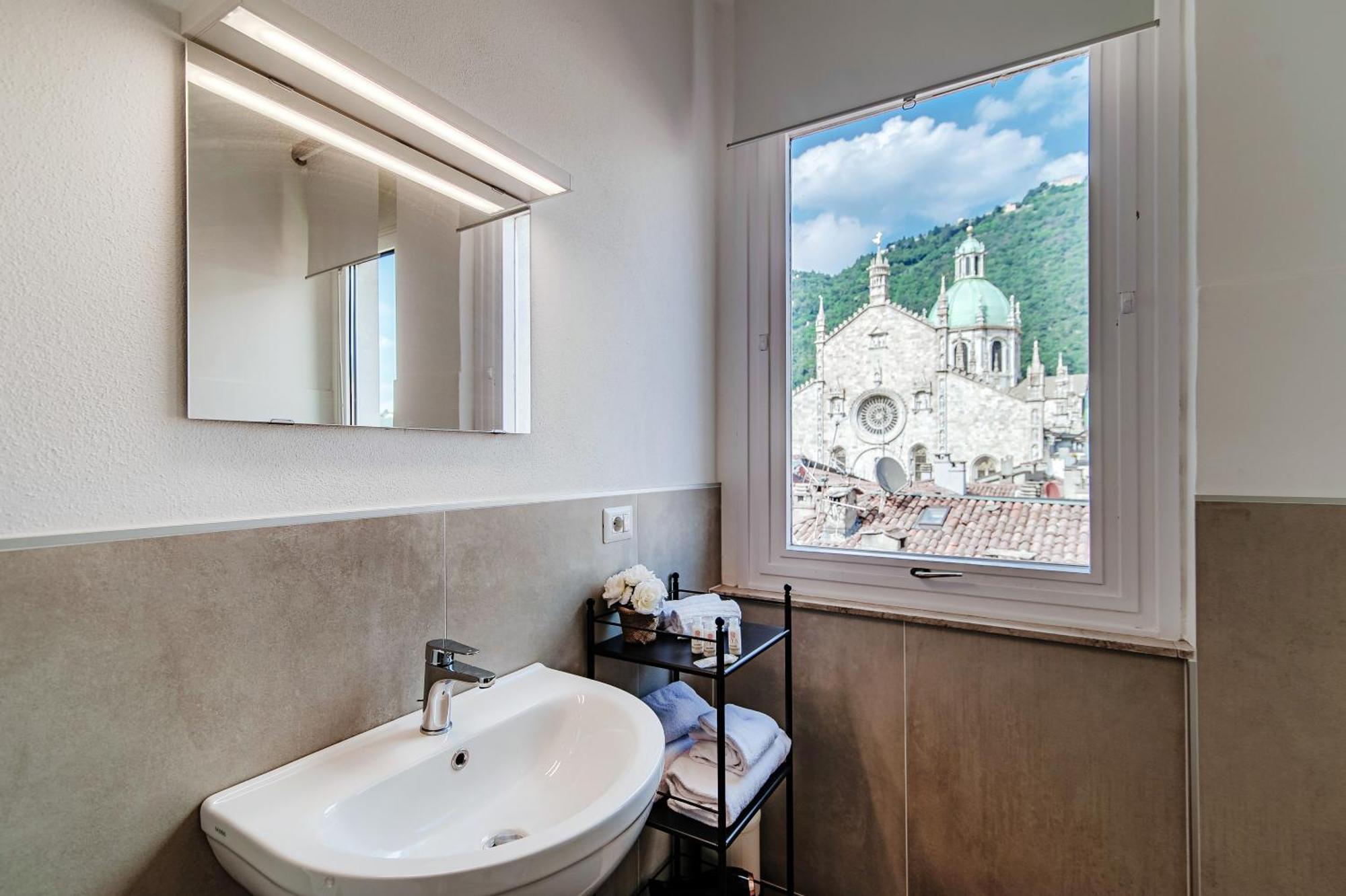 Downtown Como-luxury Côme