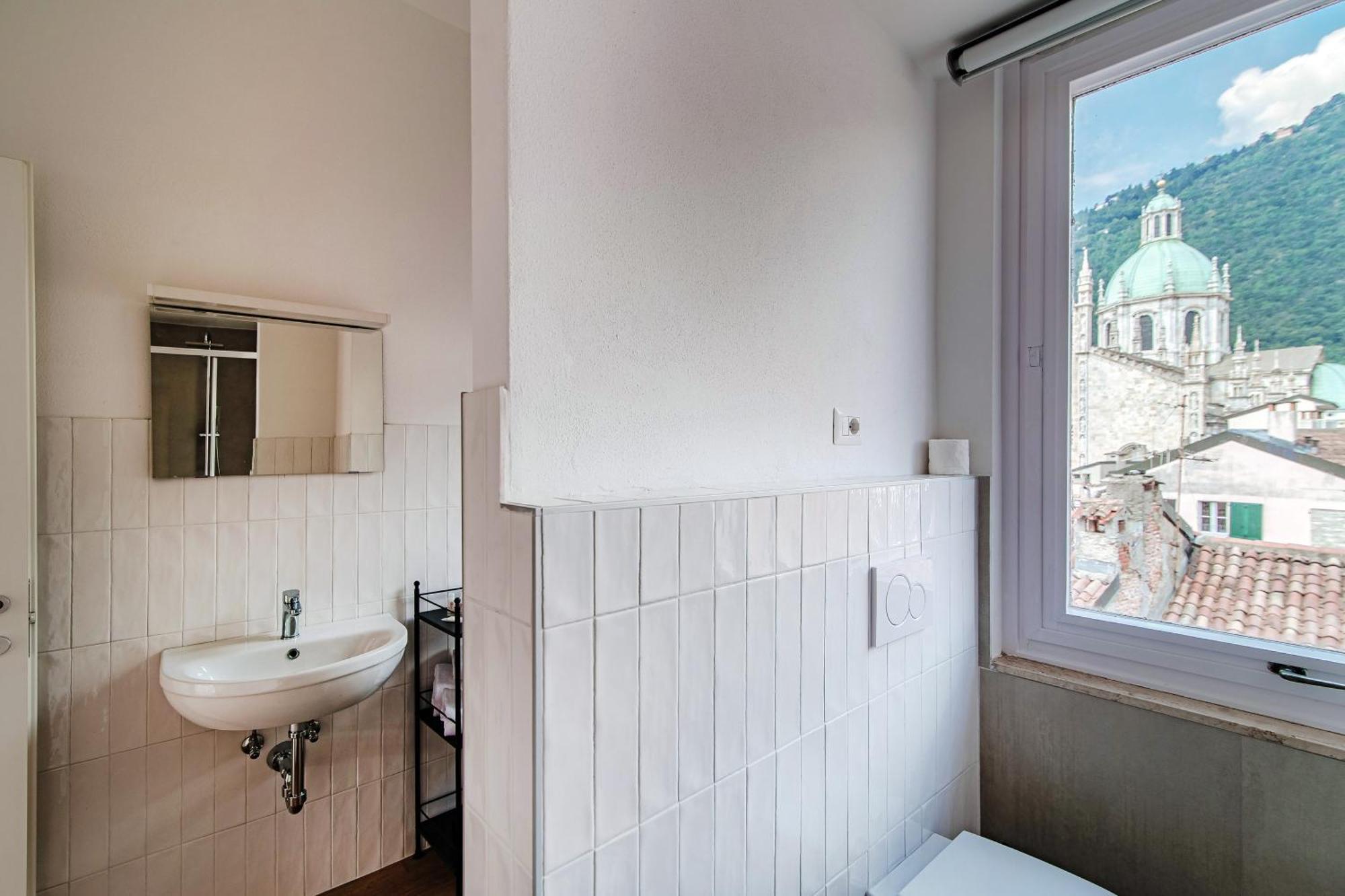 Appartement Downtown Como-luxury *